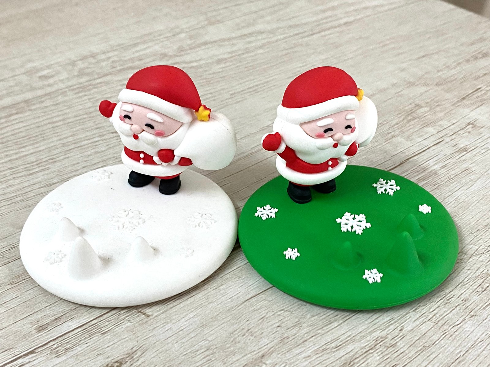 Factory Custom Wholesale 3D PVC Rubber Christmas Theme Action Figure Doll pic 4