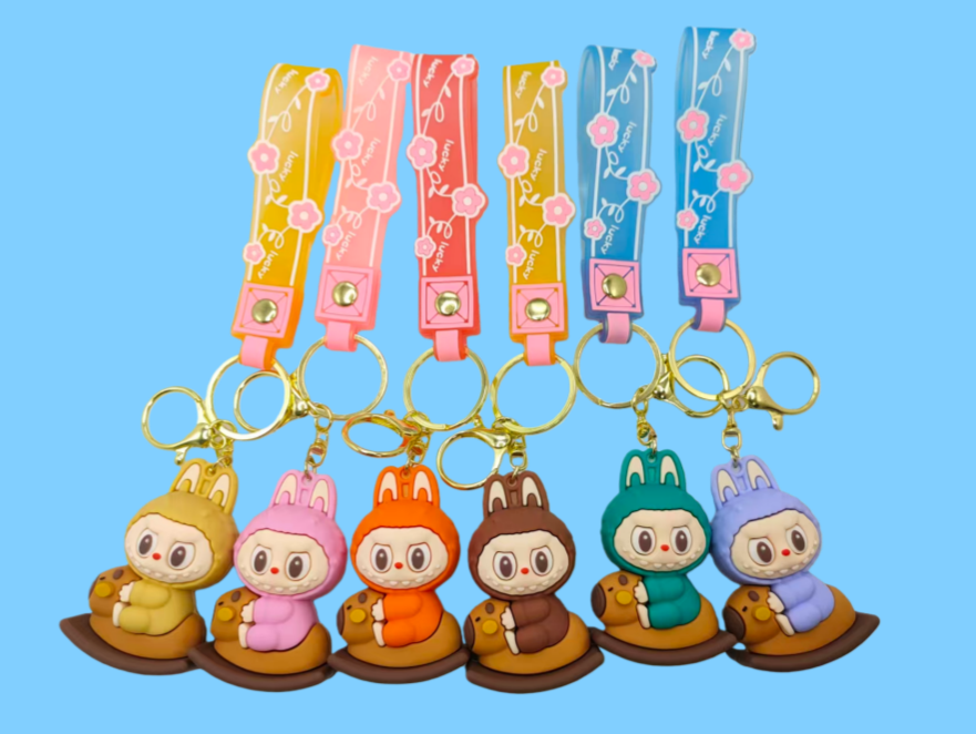 Factory Price Spot Rubber keychain Creative 3D Soft PVC Keychain pic 2