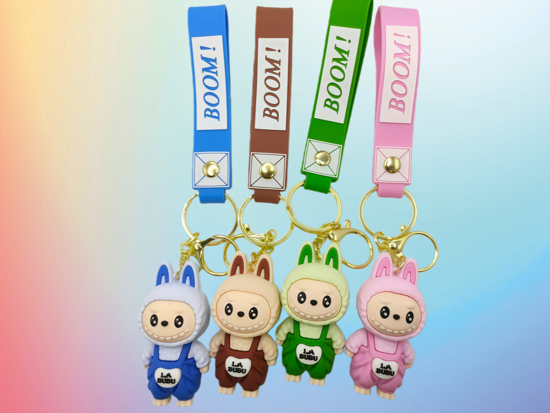 Factory Price Spot Rubber keychain Creative 3D Soft PVC Keychain pic 4